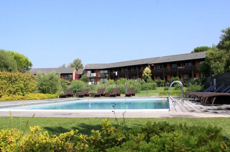 Отель на Корсике 3 звезды Colomba Castell Verde