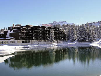 Отель 3* в Куршевеле Mercure