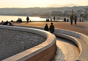 Английская набережная в Ницце (Promenade des Anglais) на закате